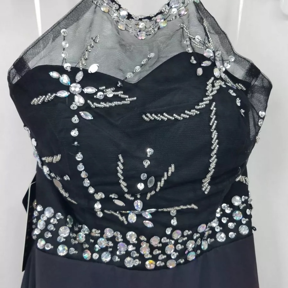 Sleeveless dress , size 8